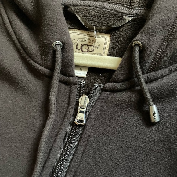 UGG Zip Up Hoodie, Brown, Size M. Excellent worn condition, like New!! - Picture 2 of 16